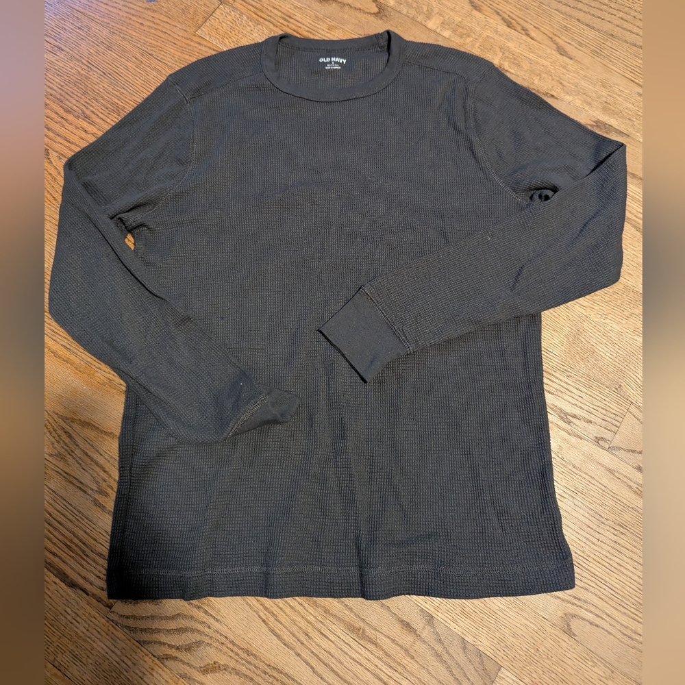 NWOT Men Long Sleeve